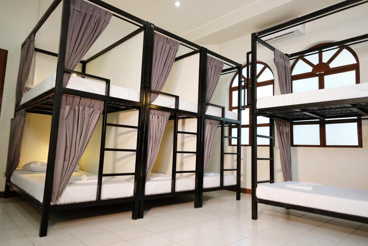 Mad Monkey Dumaguete Hostel Dumaguete City Ngoại thất bức ảnh