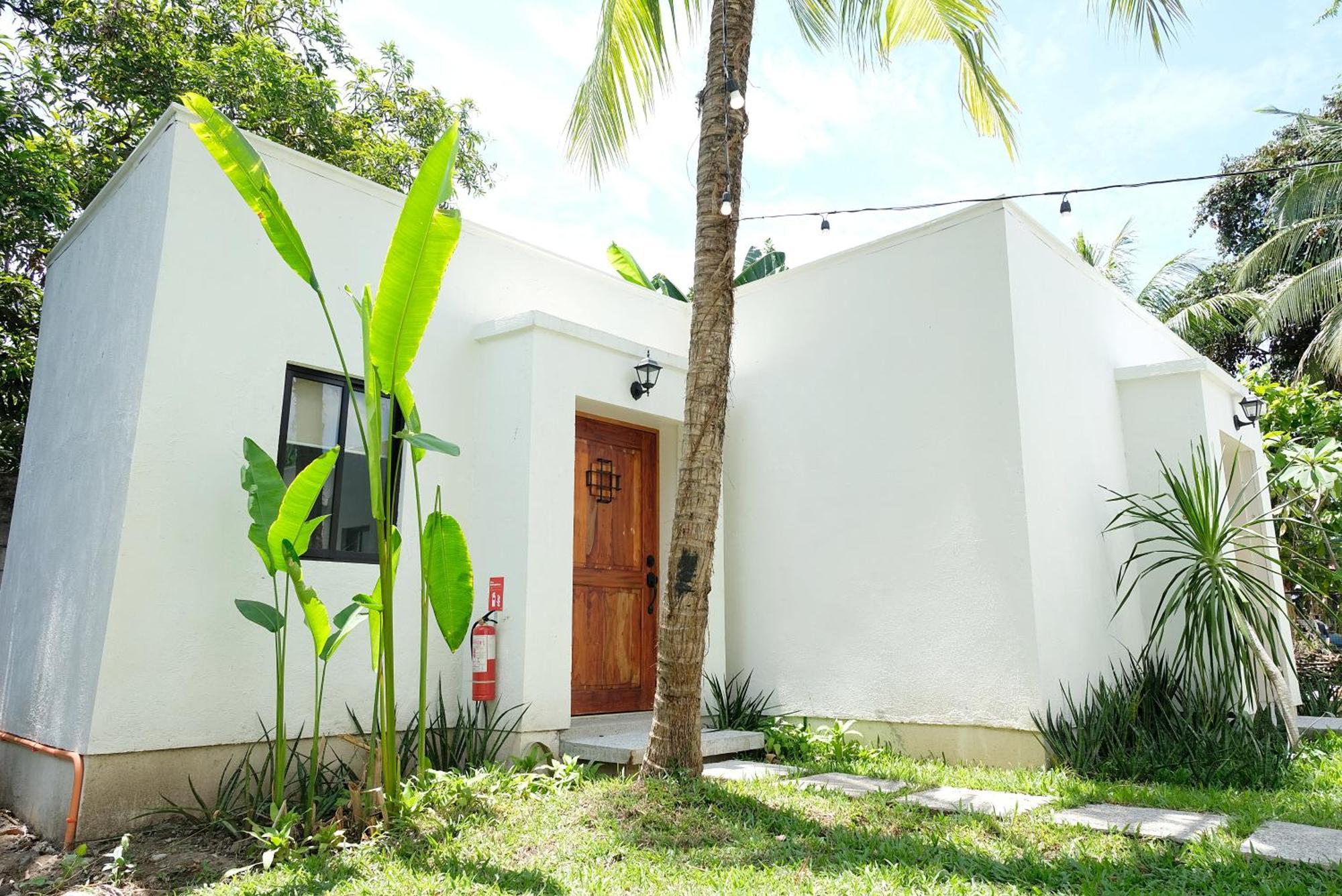 Mad Monkey Dumaguete Hostel Dumaguete City Ngoại thất bức ảnh
