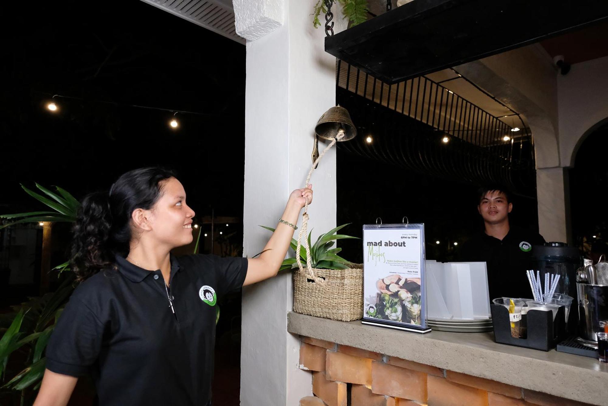Mad Monkey Dumaguete Hostel Dumaguete City Ngoại thất bức ảnh